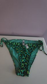 Green Leopard Pattern Bikini Bottoms Brand New!