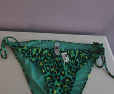 Green Leopard Pattern Bikini Bottoms Brand New!