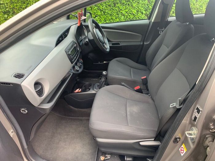 Toyota Yaris 2015