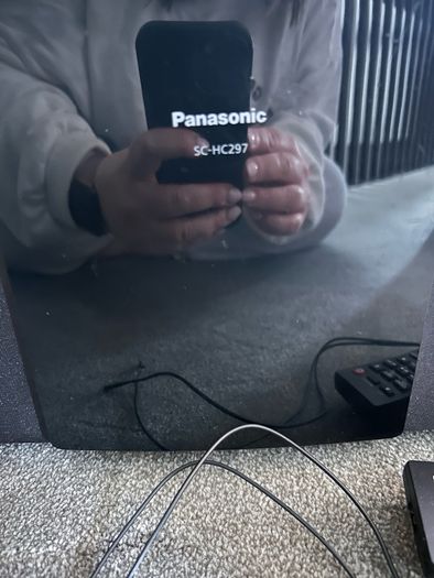 Panasonic SC-HC297 compact stereo system