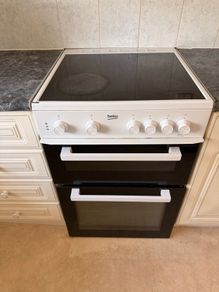 Beko KTC611W 60cm Electric Cooker