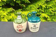 Duo whiskey carafes bottles possible to post