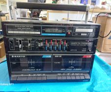 Vintage SANYO Radio and Dual Tape Deck, Model No. C36L, and 2 speakers, in excellent condition, both Tapes and Radio functioning well