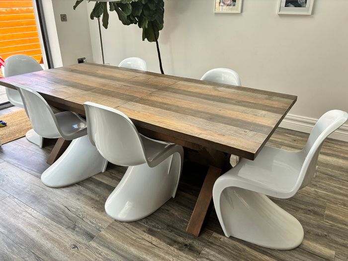 Extending Table and 6 Chairs