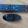 Samsung Smart TV 48" 3D Image 5