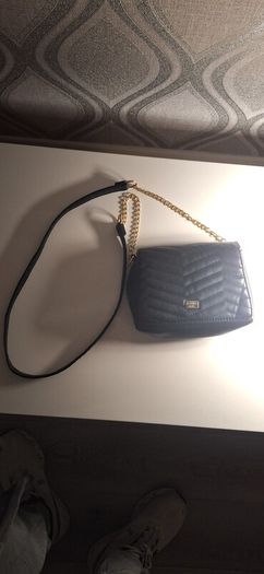 hand bag