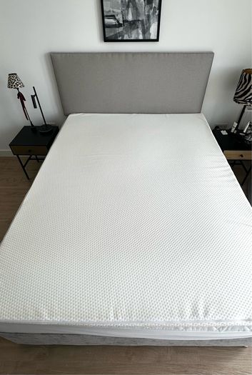 Mattress topper king size