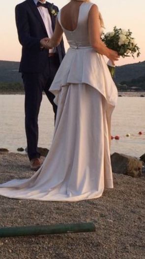 Stunning unique wedding dress size 10.