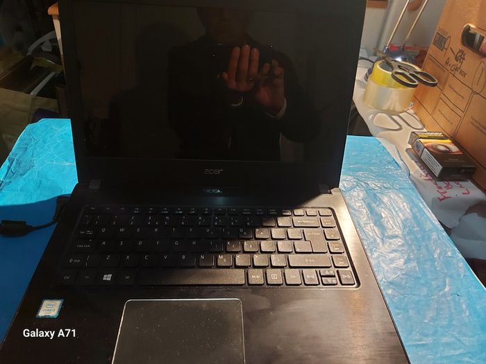 ACER ASPIRE E5-475, Intel Core i3-6006U CPU, 2.0 GHz, 8GB Ram, 900GB HDD, Windows 10, Microsoft Edge, Chrome