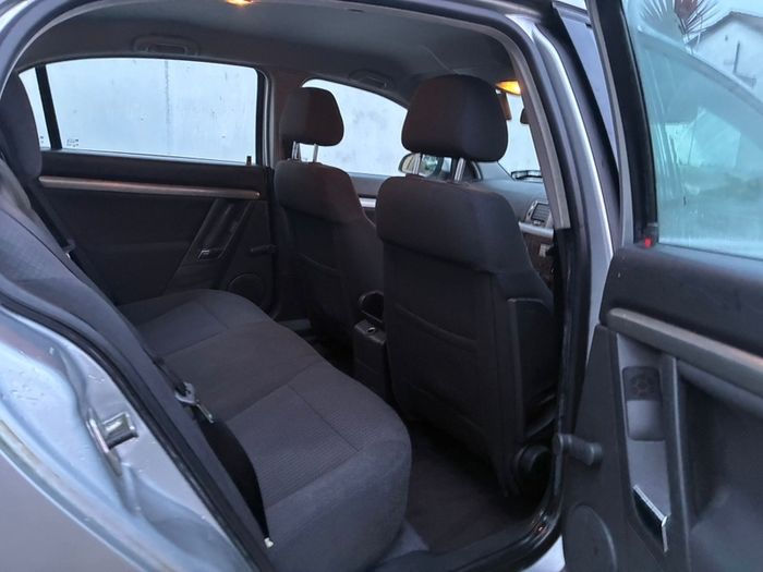 2009 Opel Vectra