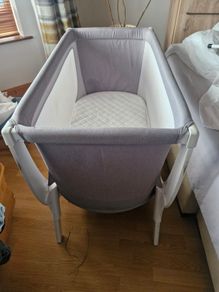 Shnuggle air cot