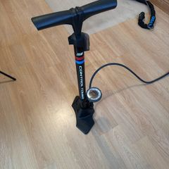 Giant control tower bicycle pump