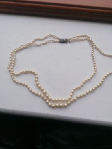 Vintage Pearl Necklace