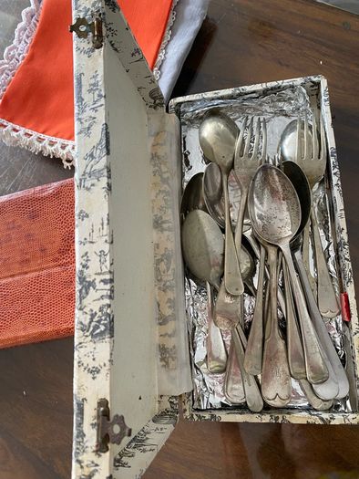 Cutlery - forks & spoons vintage