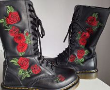 Dr Martens 14 Hole Vonda Zip  - UK 4 (EU 37)