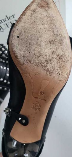Alexander McQueen Black Studded Wing Ankle Boots Sz 40 (Fit 7UK)  - Rrp 795 (New)