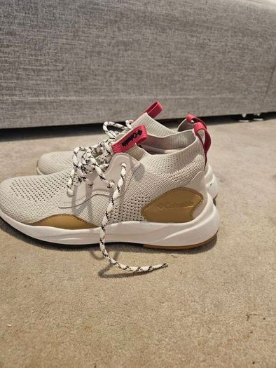 Columbia womens trainers size 7
