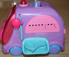 Doc McStuffins Get Better Talking Mobile Clinic