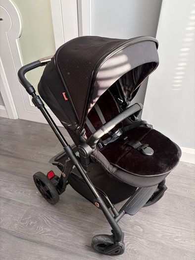 Silver Cross Pram