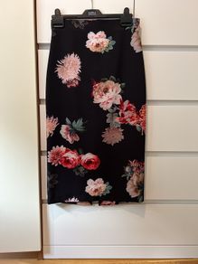 Zara pencil skirt