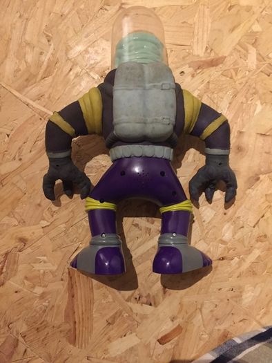 Monster Screamer toy