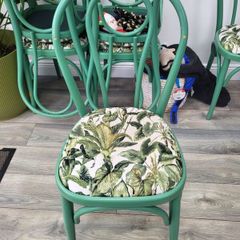 kitchen chairs x6