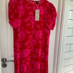 New Emery Rose red and pink floral summer dress size large