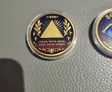 Medallion clear mind clear path