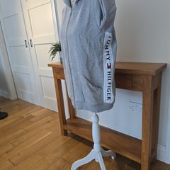 Tommy Hilfiger girls sweatshirt 14/16