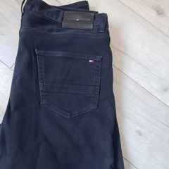 Tommy hilfiger jenas 33/32 blue/black