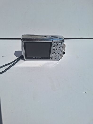 Olympus Stylus 725 SW
