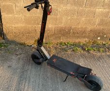Kukurin g4 e-scooter