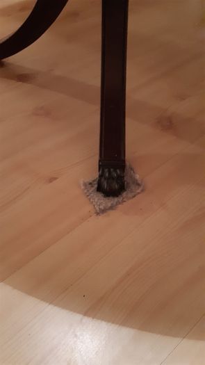 Dining room table
