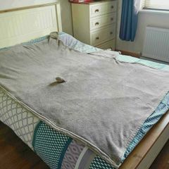 Blanket with Hoodie and Hand Pockets