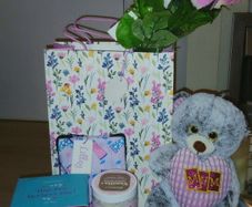 Mother's day gift bundle