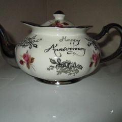 Antique "PriceHamilton, Kinsington" England.Tea Pot.