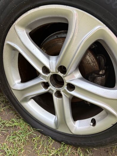 Alloy/Tyres