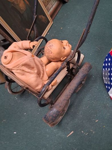 Antique Childs Pram @Doll