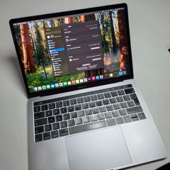 MacBook Pro 13" (2018) | Core i7 | 16GB RAM | 256GB SSD | macOS Sequoia