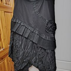 French skirts black