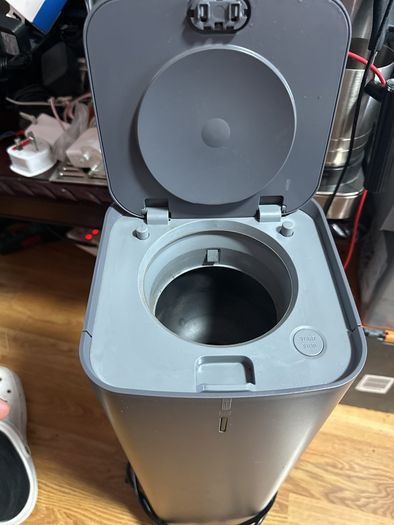 Samsung Vacuum Clean Station