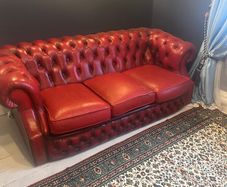 Red chesterfield 3 seater sofa