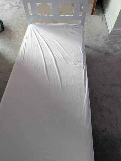 ikea kritter - kids bed