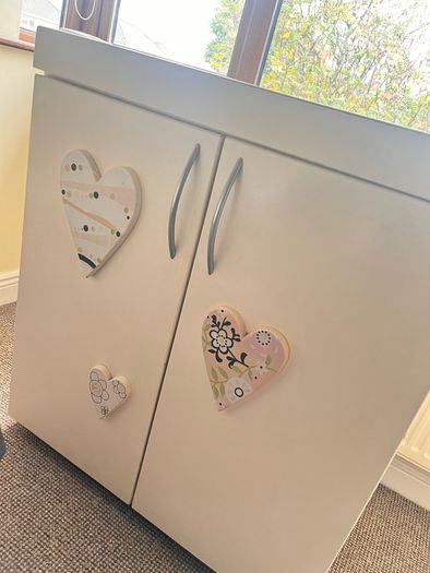 Large baby changing unit with storage