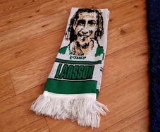 Henrik Larsson No.7 The Goal Machine Scarf - Celtic Legend
