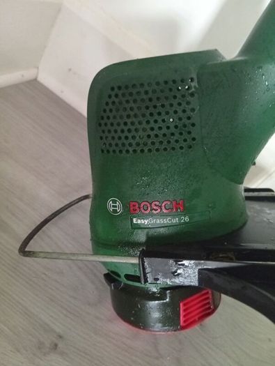 Bosch EasyGrassCut Trimmer 3months old