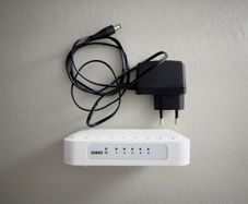 Netgear Unmanaged Switch GS605v5 - 5 Port (Gigabit Bandwidth) - In original packaging