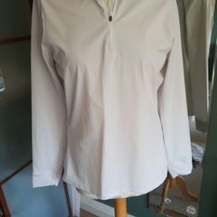 Gym and Coffee White Front part zip Top - Size L