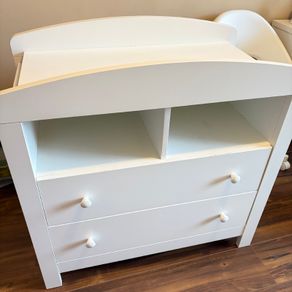 Changing table