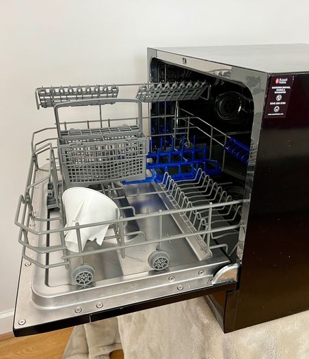 Russel Hobbs Compact Dishwasher (Model number RHTTDW6)